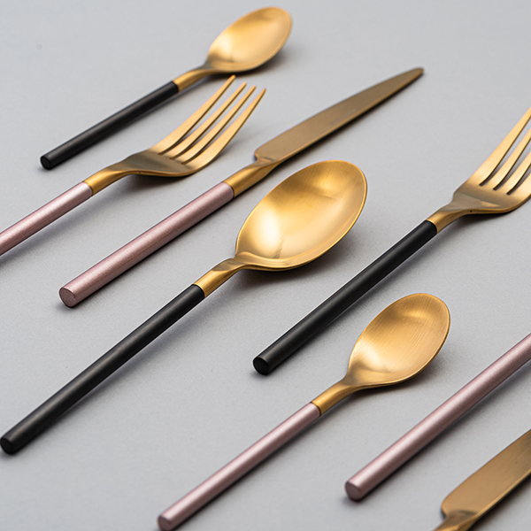 Нож столовый «Дистрикт Пинк Голд Мэтт»; сталь нержавеющая; , L=225, B=18мм; золотой, розовый
