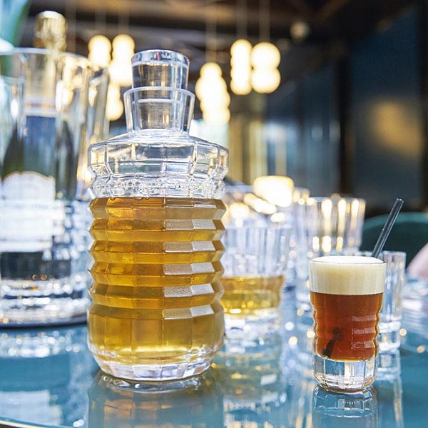 Штоф «Аршитект» с крышкой хрустальное стекло 0, 75л Cristal D\'arques Штоф «Аршитект» с крышкой хрустальное стекло 0, 75л Cristal D\'arques